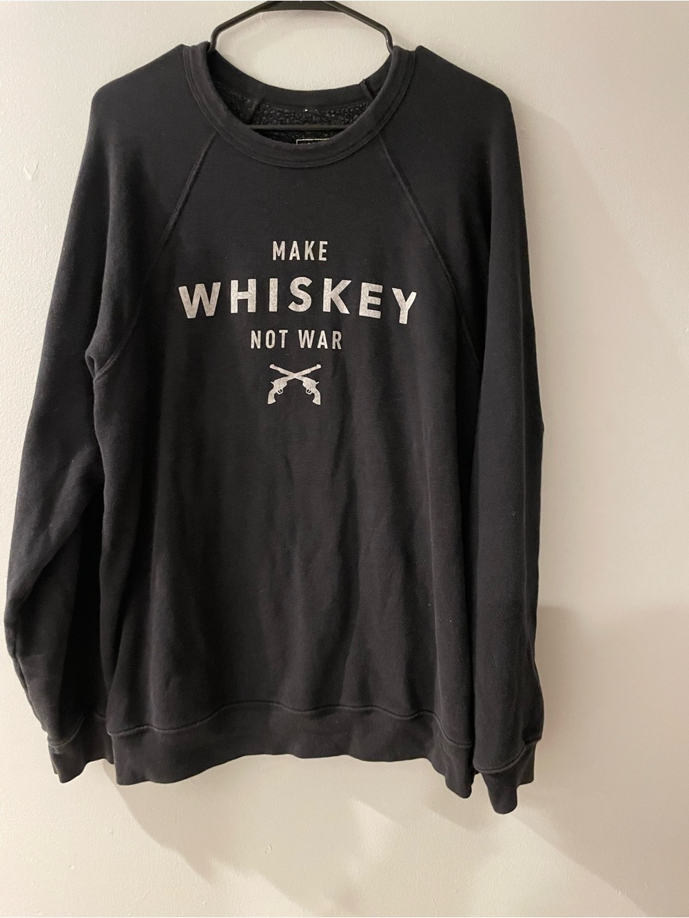 Make Whiskey Not War Graphic Crewneck Sweatshirt - Black size XL